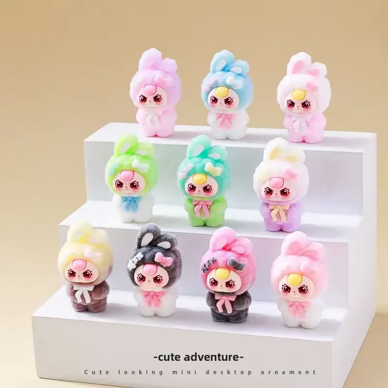 Car Accessories Girl - Hot Genuine Mini Figures Desktop Ornament
