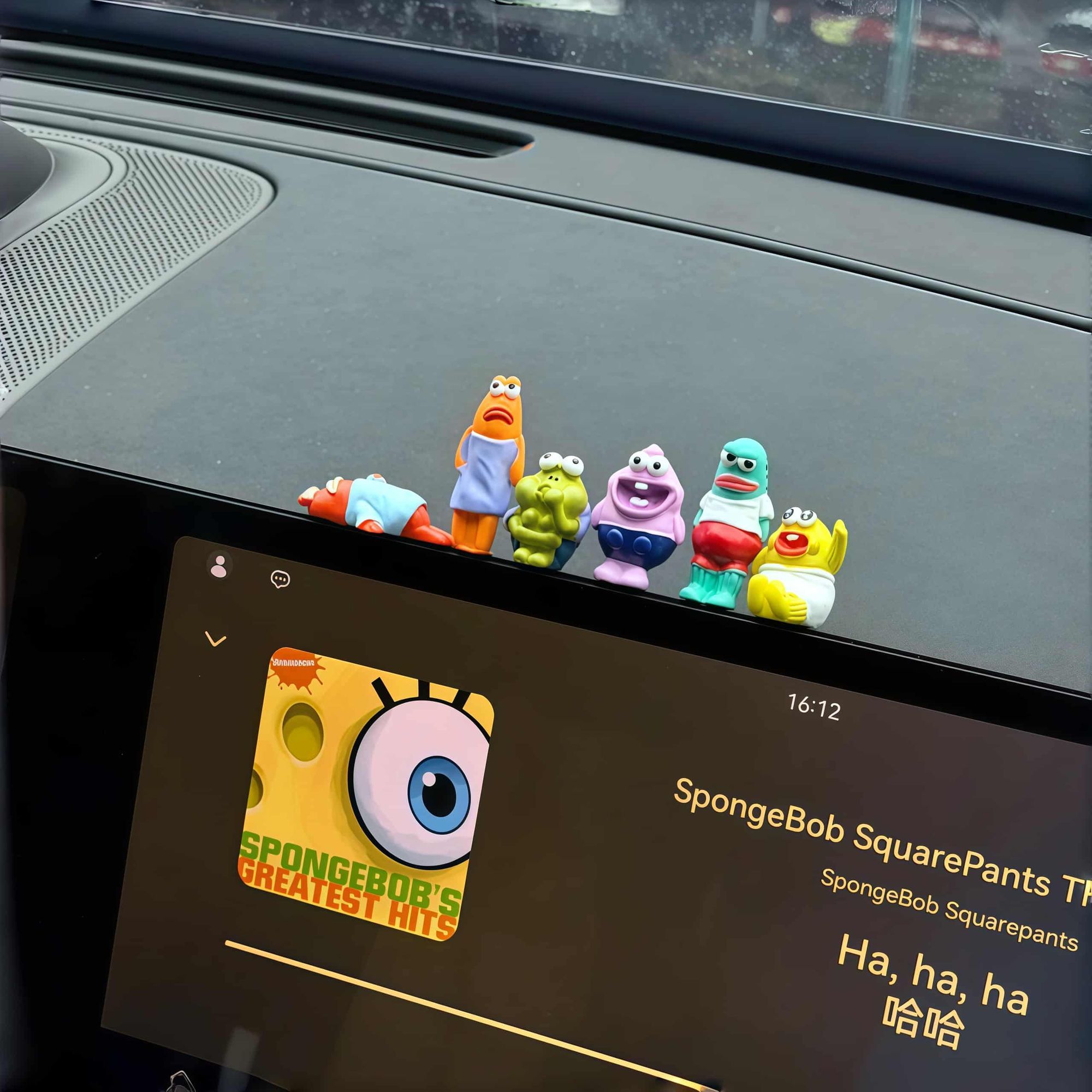 SpongeBob Figurine Ornament Cu - Car Accessories Girl review and price
